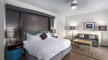 White House Hotel