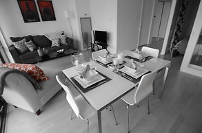 Toronto Escape - The Ruby Pink Suite