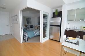 Toronto Escape - The Ruby Pink Suite