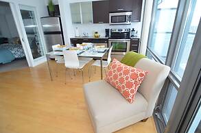 Toronto Escape - The Ruby Pink Suite