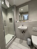 Grosvenor Lodge Guest House