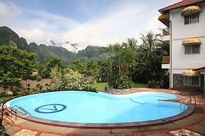 Vansana Vang Vieng