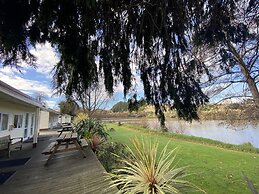 Whanganui River Top 10 Holiday Park