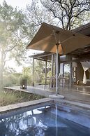 Simbavati River Lodge