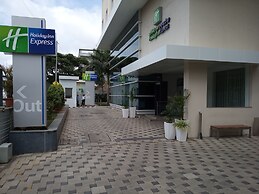 Holiday Inn Express Pune Pimpri by IHG
