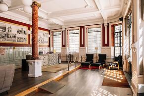 EMAJ Guimarães Boutique Hotel