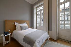 EMAJ Guimarães Boutique Hotel