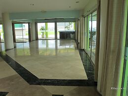 Sugbutel Family Hotel Cebu powered by Cocotel