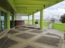 Sugbutel Family Hotel Cebu powered by Cocotel