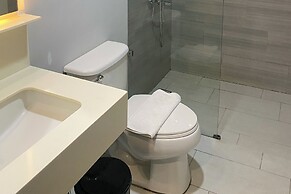 Sugbutel Family Hotel Cebu powered by Cocotel