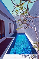 Luxotic Private Villa and Resort