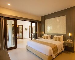 Luxotic Private Villa and Resort