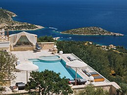 Emerald Villas & Suites