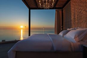 Emerald Villas & Suites