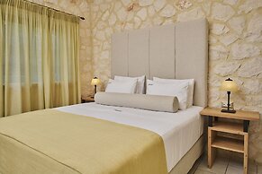 Emerald Villas & Suites