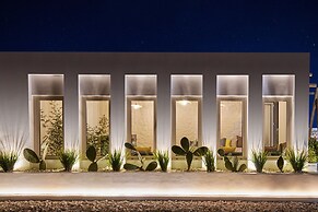 Emerald Villas & Suites