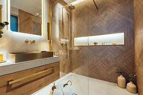 Emerald Villas & Suites