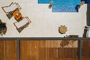 Emerald Villas & Suites