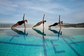 Emerald Villas & Suites