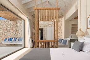 Emerald Villas & Suites