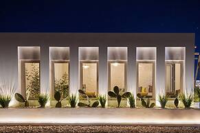 Emerald Villas & Suites