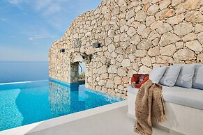 Emerald Villas & Suites