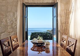 Emerald Villas & Suites