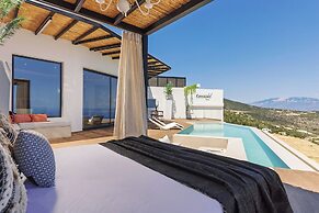 Emerald Villas & Suites