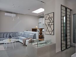 Emerald Villas & Suites