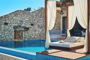 Emerald Villas & Suites