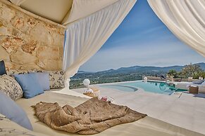 Emerald Villas & Suites