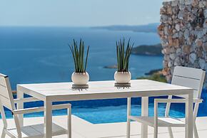 Emerald Villas & Suites