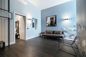 Montenapoleone Suites