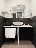 Montenapoleone Suites