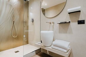 Montenapoleone Suites