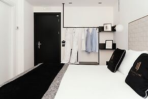 Montenapoleone Suites