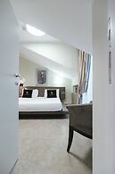 Montenapoleone Suites