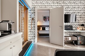 Montenapoleone Suites