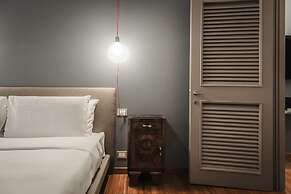 Montenapoleone Suites