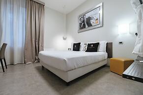 Montenapoleone Suites