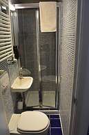 Studios 2 Let North Gower