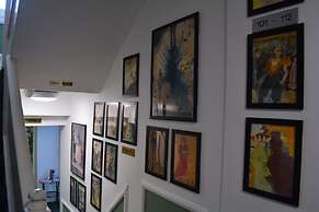 Studios 2 Let North Gower