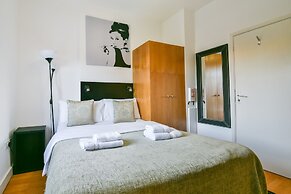 Studios 2 Let North Gower