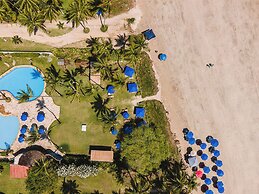 Baia Branca Beach Resort