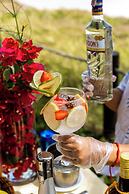 Baia Branca Beach Resort