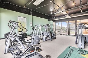 Maravilla Seawall Condos by AB Sea