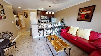 Maravilla Seawall Condos by AB Sea