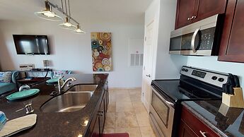 Maravilla Seawall Condos by AB Sea