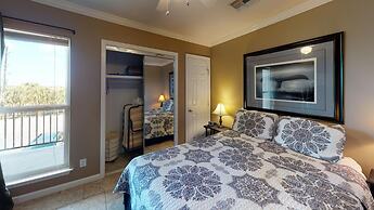 Maravilla Seawall Condos by AB Sea