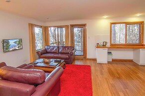 Lake St Clair Lodge